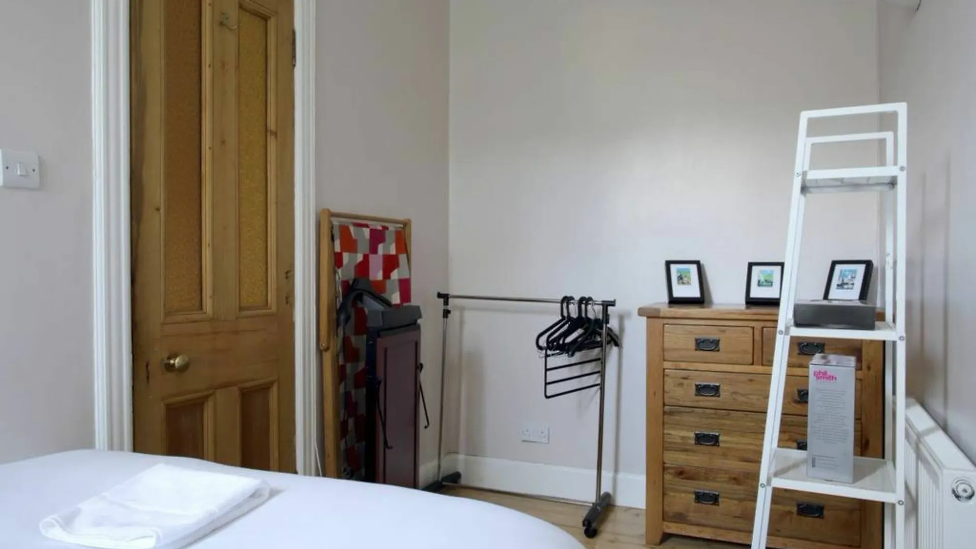 Apartment Central 2 Bedroom Flat With Garden Edinburgh
